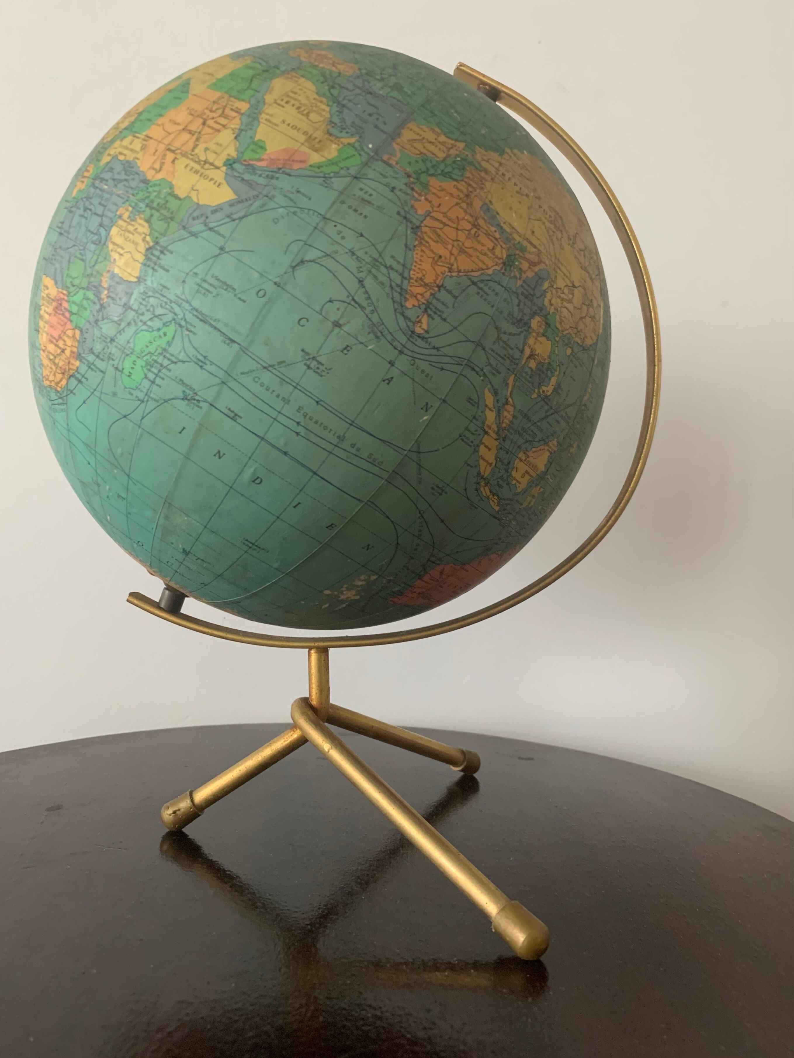 Old Earth Globe, 1967
