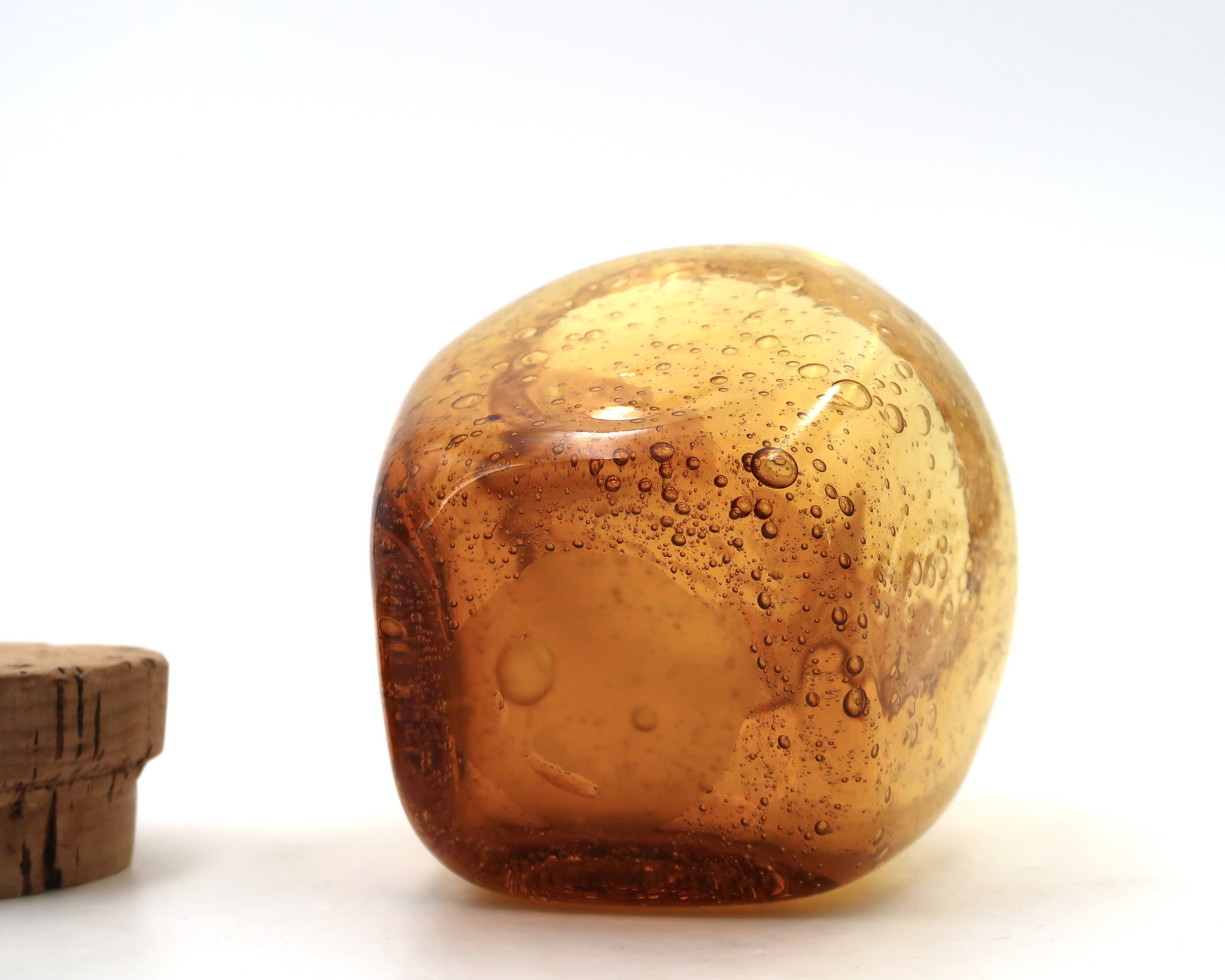 Amber bubble glass bonbonnière in the Biot style, 1970s.
