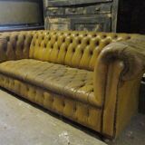 Canapé Chesterfield 2 ocre