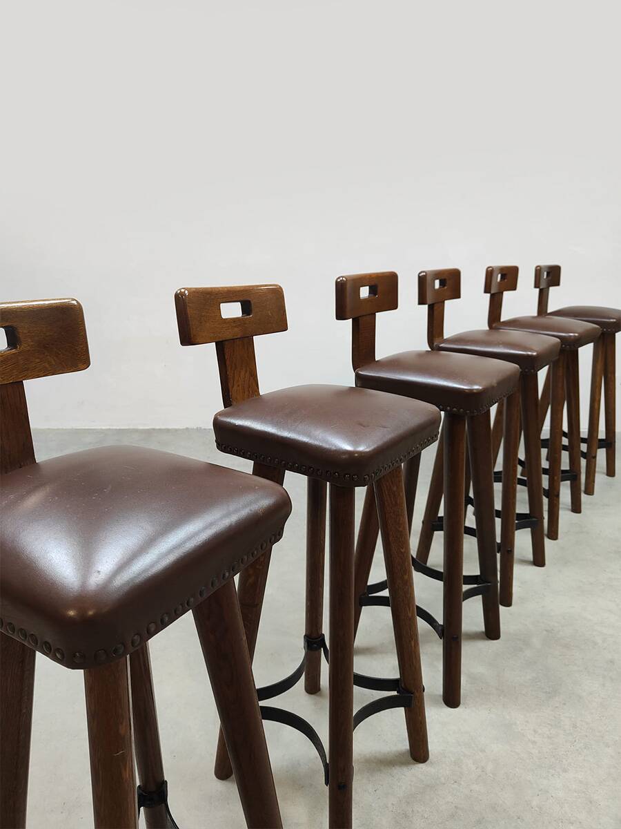 Vintage design 70’s wooden bars tools T-back Brutalist
