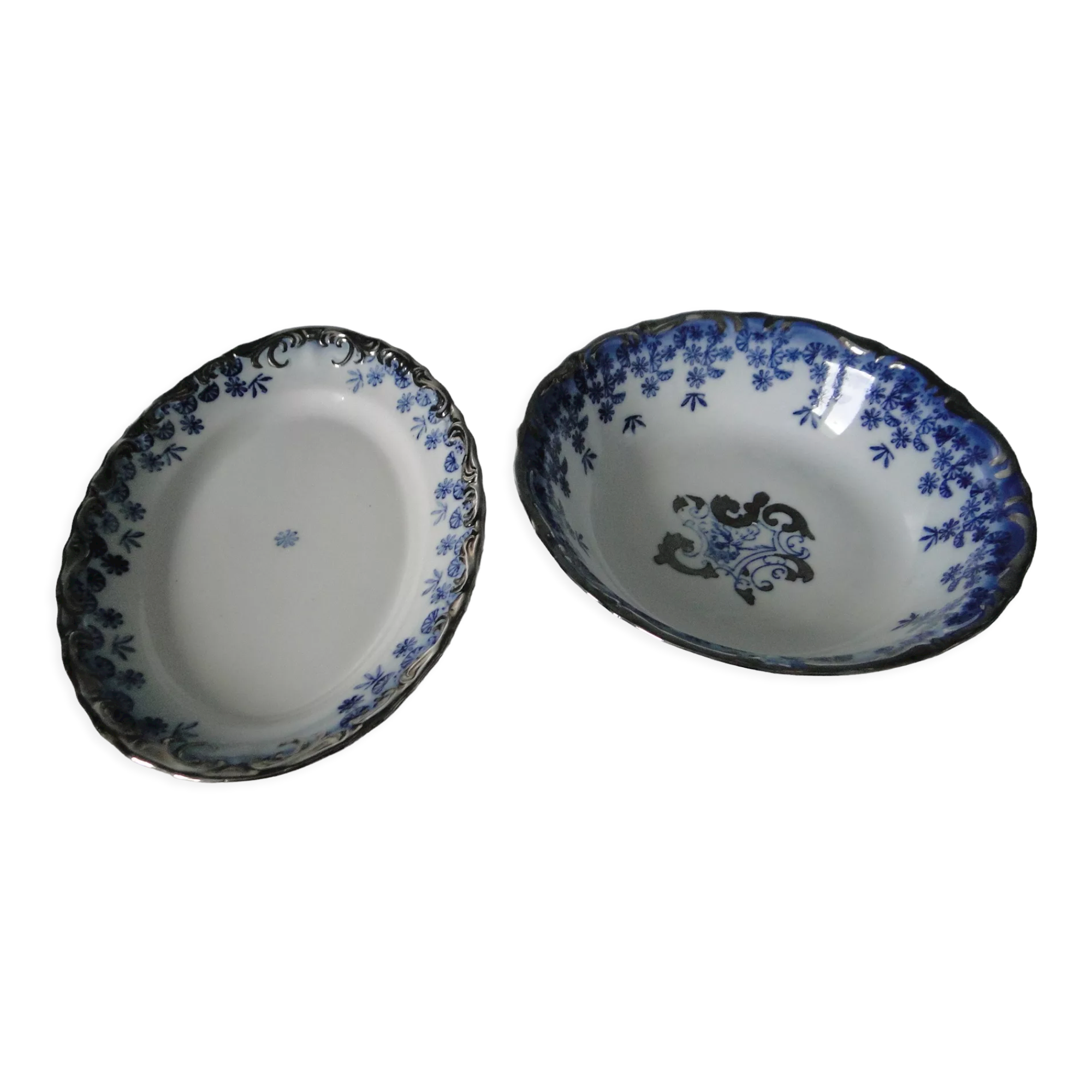 Lot of 2 serving dishes porcelain alba julia romania