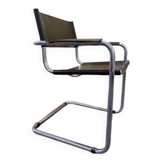 Fauteuil en cuir noir et chrome - edition des années 80