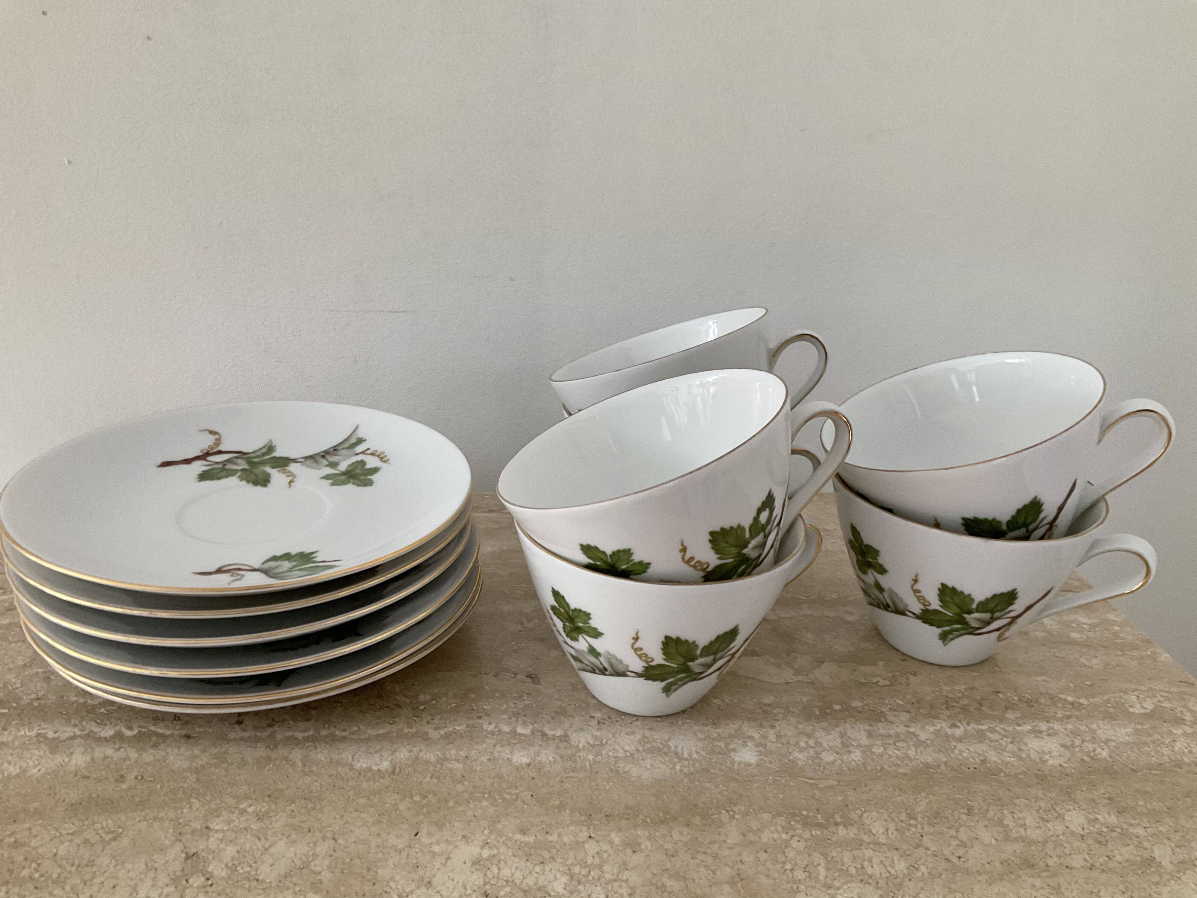 Vintage porcelain herbarium service 6 cups with plates