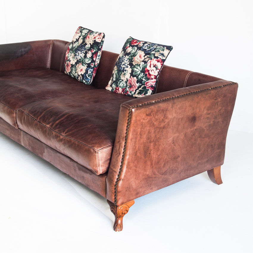 Vintage leather sofa. Edited by Mantellassi. Italy, 90s