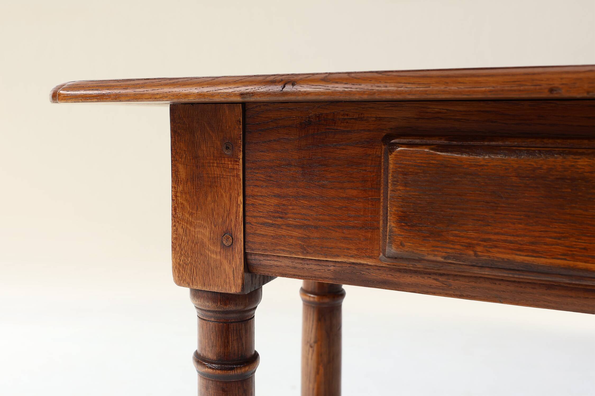 Console rustique en chêne avec tiroir, Belgique vers 1800