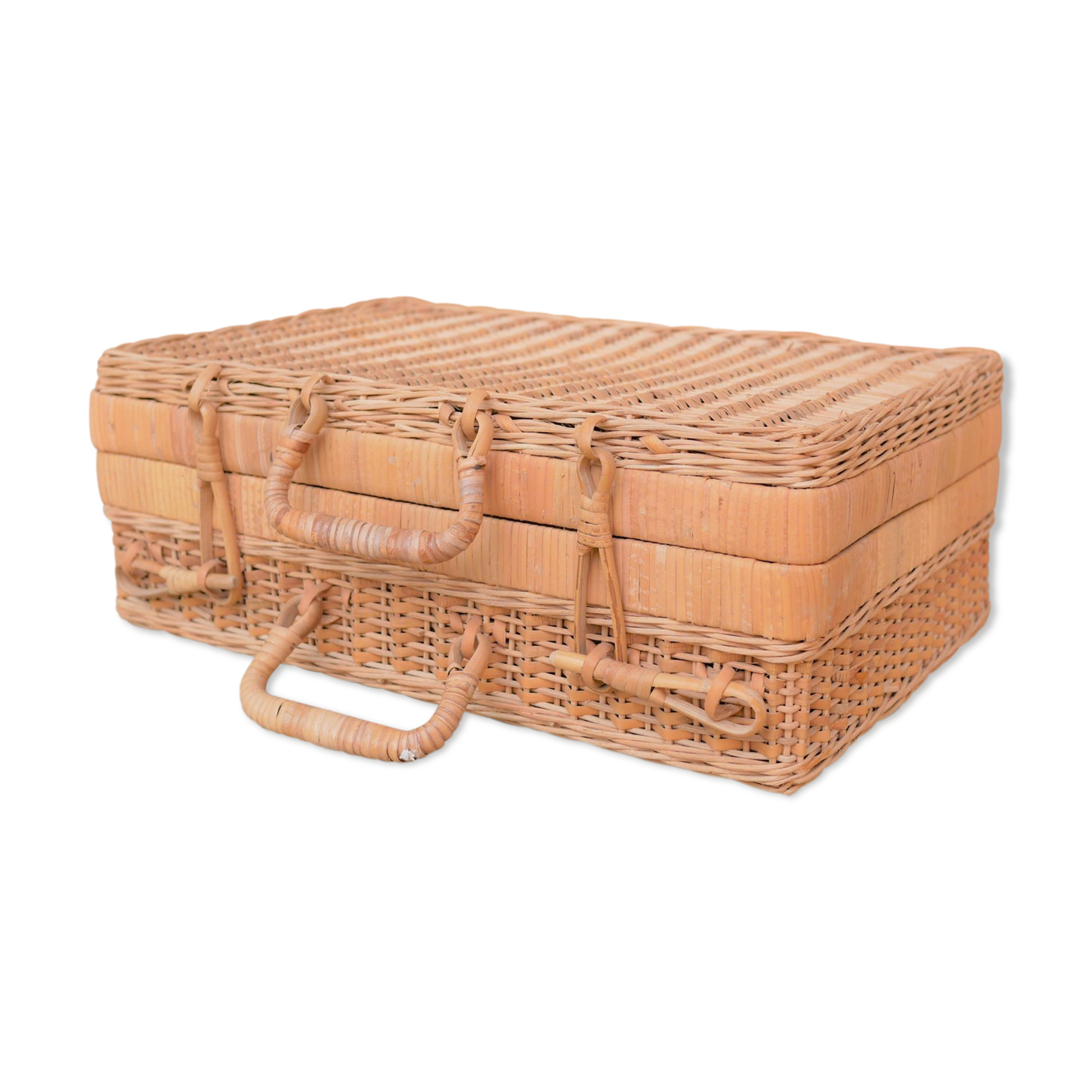 Vintage rattan case