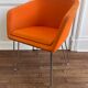 Paire de fauteuils orange 1970