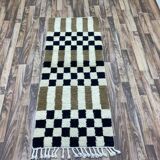 Beni Ourain Berber rug in wool, size 1.5/2.5 m.