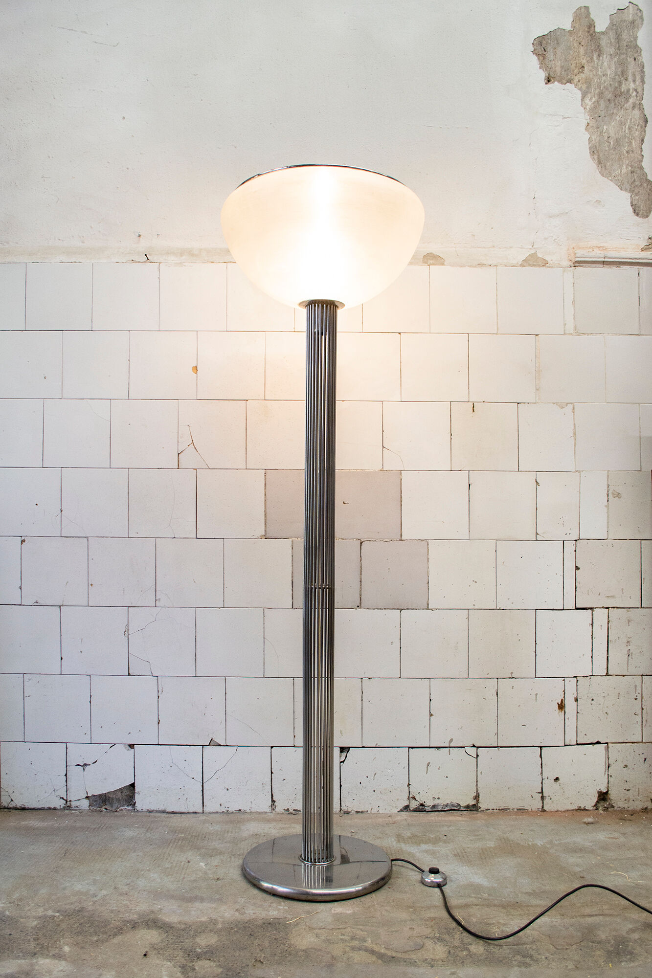 Moana floor lamp by Luigi Massoni for Guzzini Italia 1967