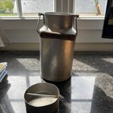 Milk pot