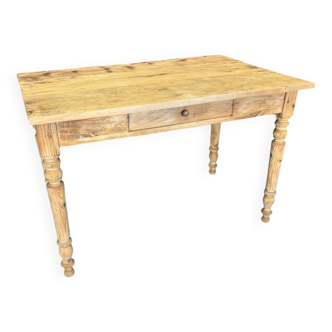 Bistro table