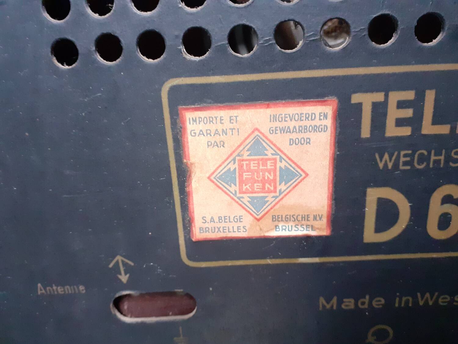 Old telefunken radio