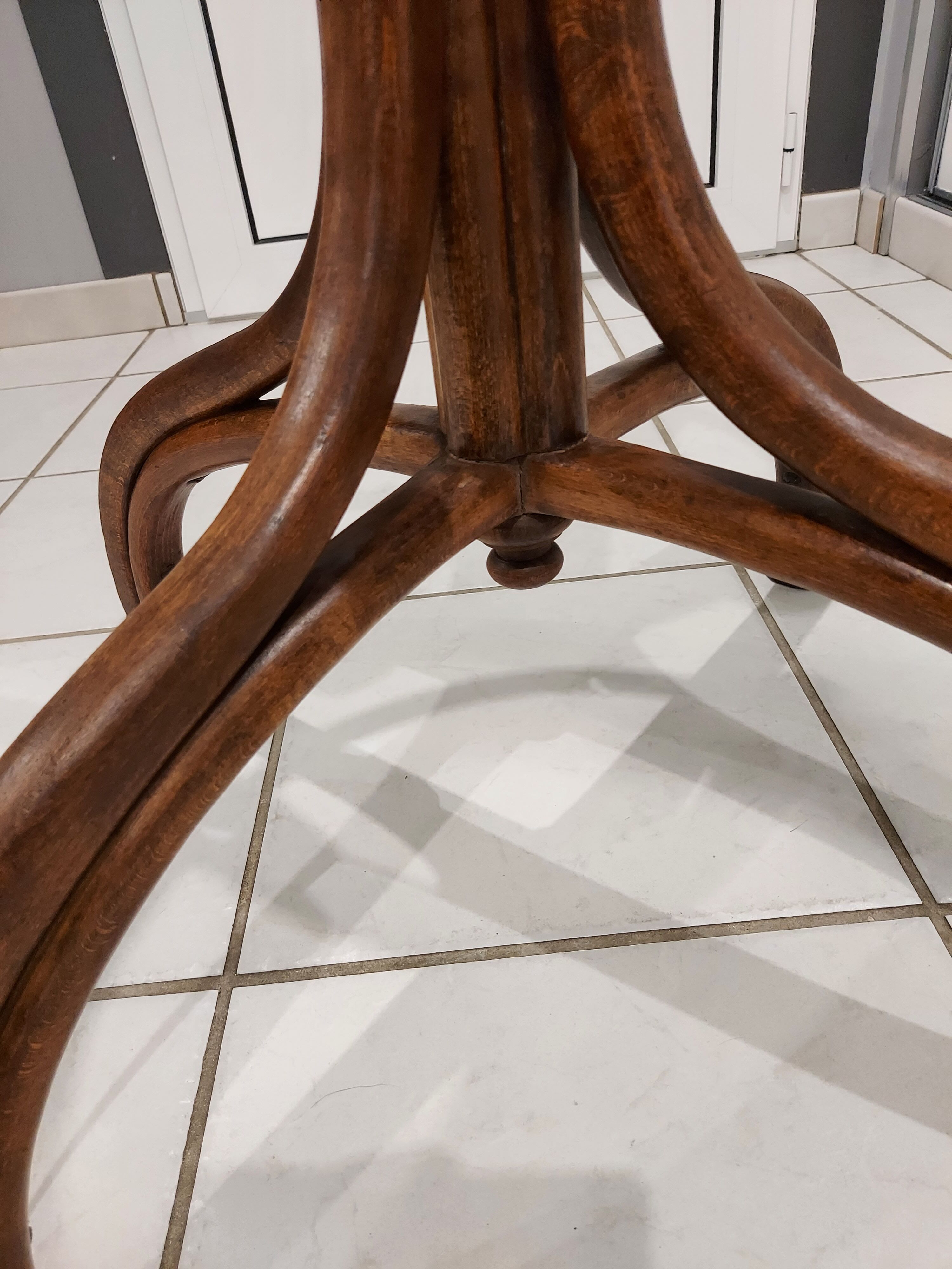 Peroquet coat rack by michael thonet 1900s