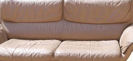High-end leather sofa, beige De Sede sofa