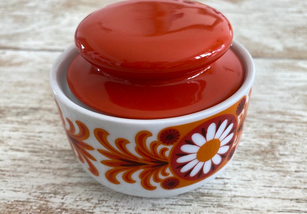 Set of 8 coffee cups, milk pot, sugar bowl Bavaria porcelain 70