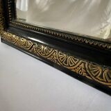 Miroir Napoleon III, noir et or avec fronton 75x112cm