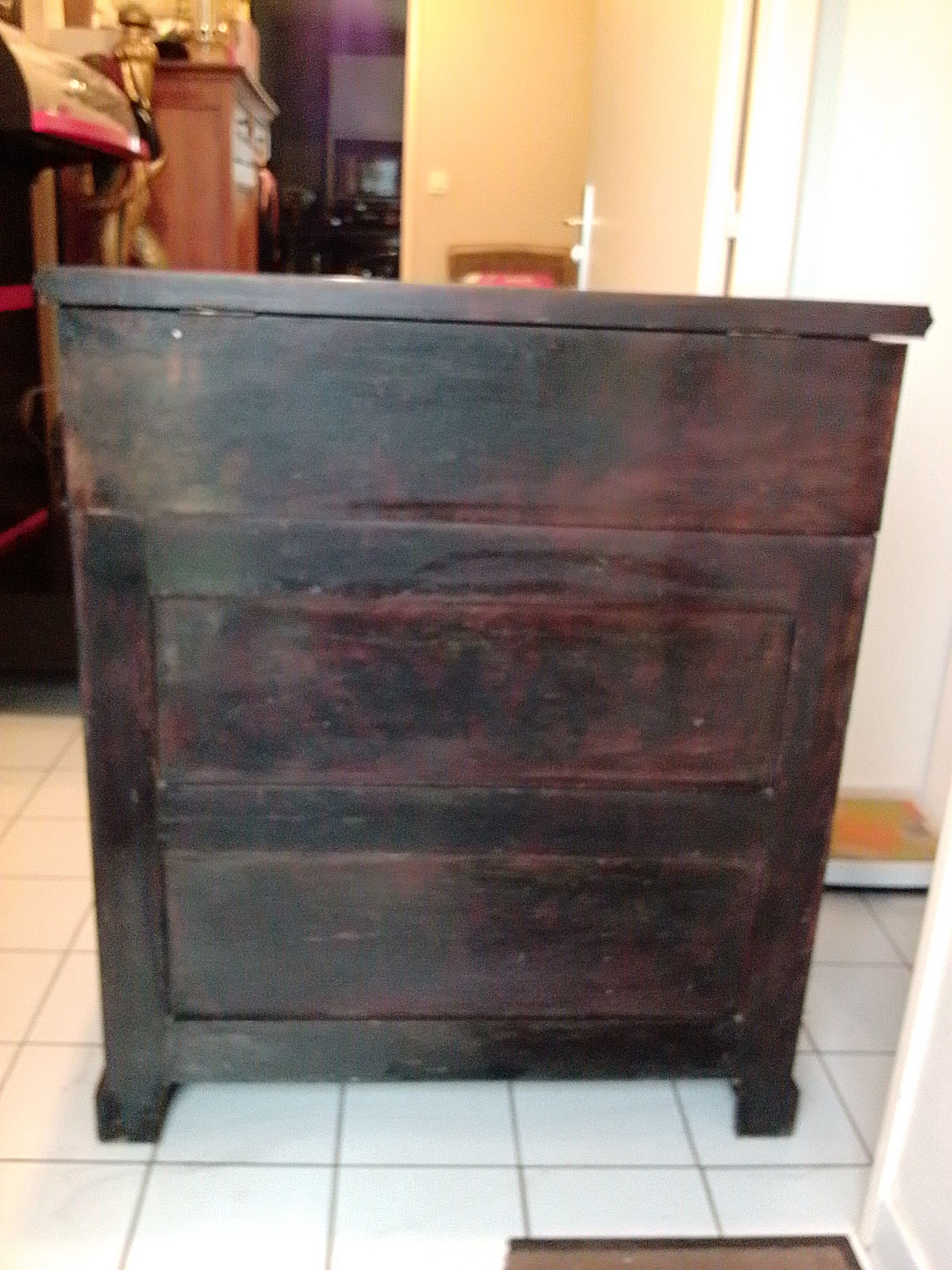 So-called railway toilet