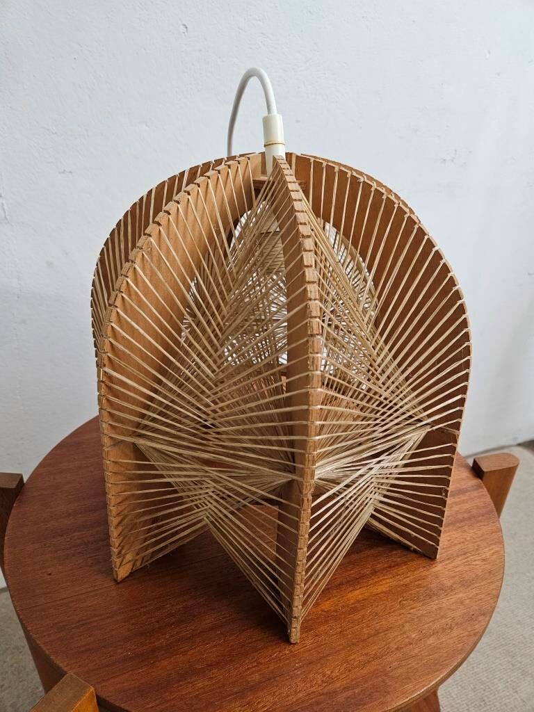 Scandinavian pendant lamp