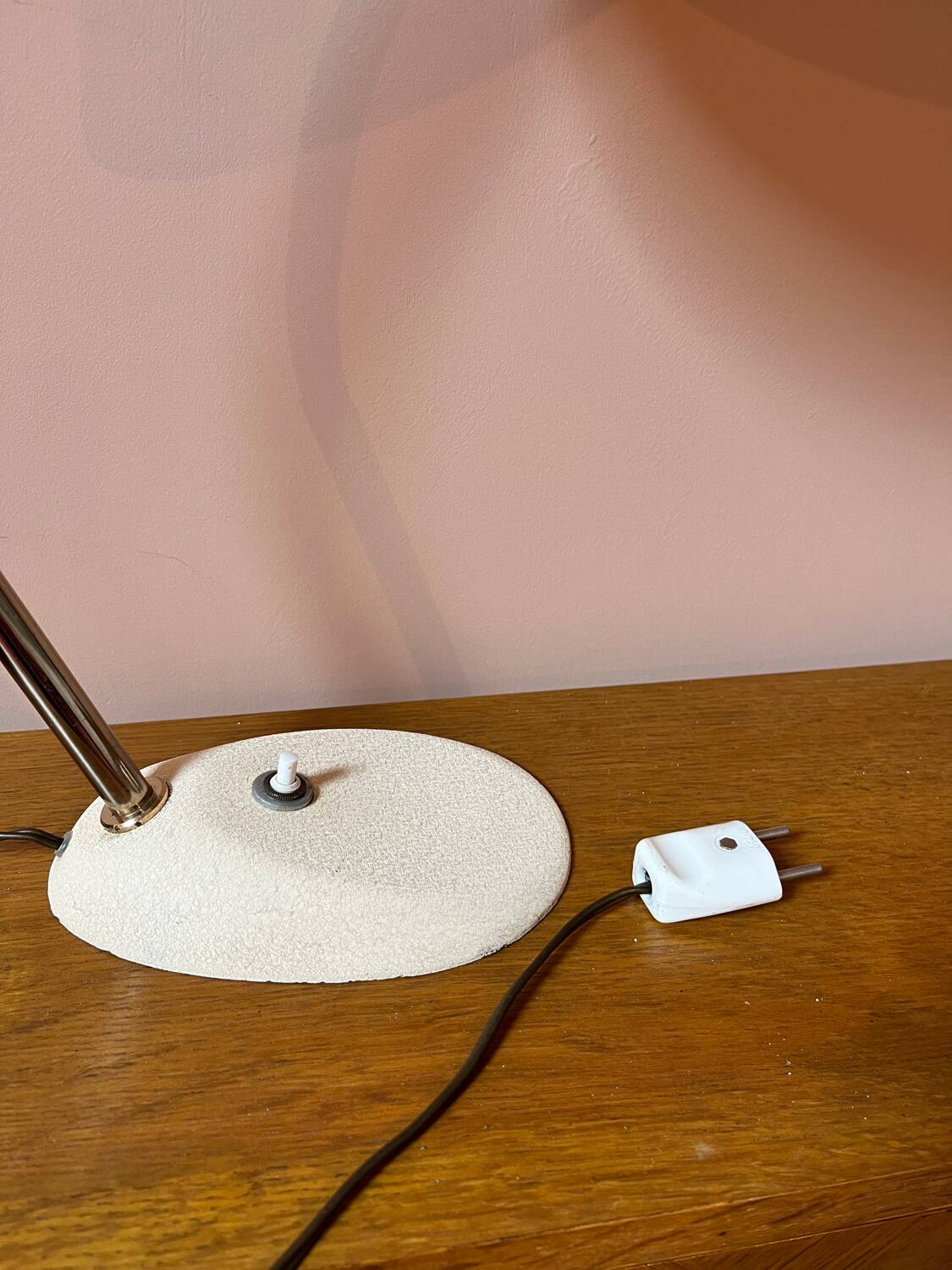 Desk lamp
