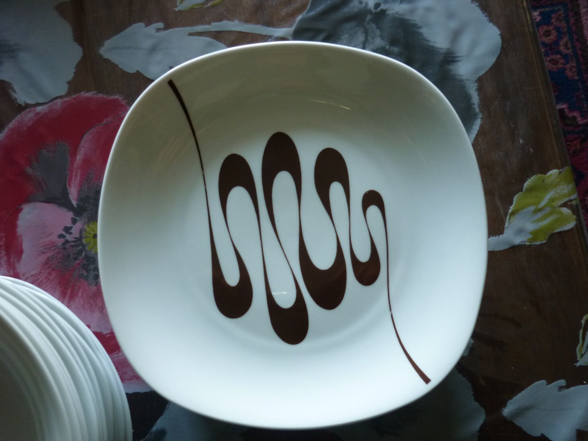 6 hollow plates of the Slalom service in porcelain 70s