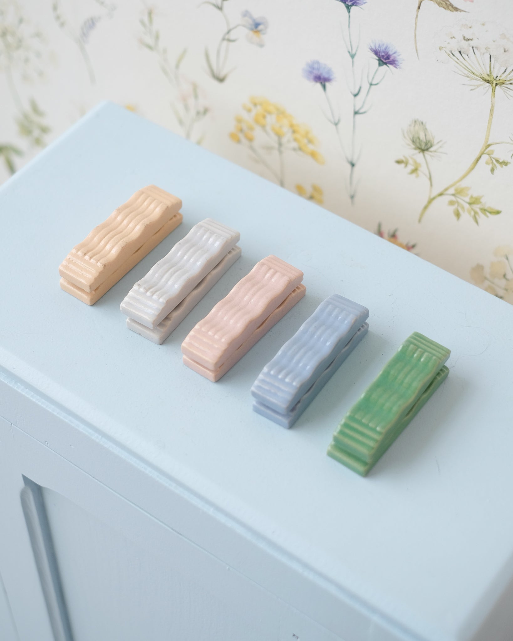 10 Ceramic Art Deco knife holders