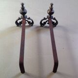 Pair of channels
