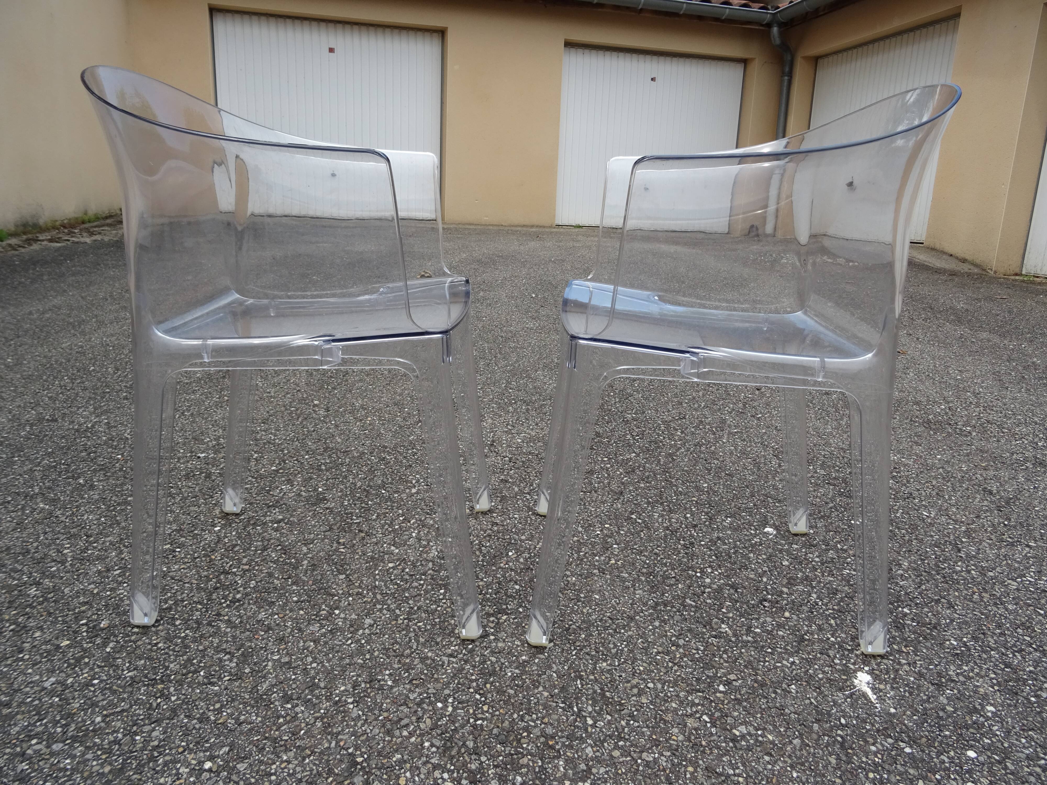 Pair of Tulipano armchairs in transparent plexiglass design Giovannoni