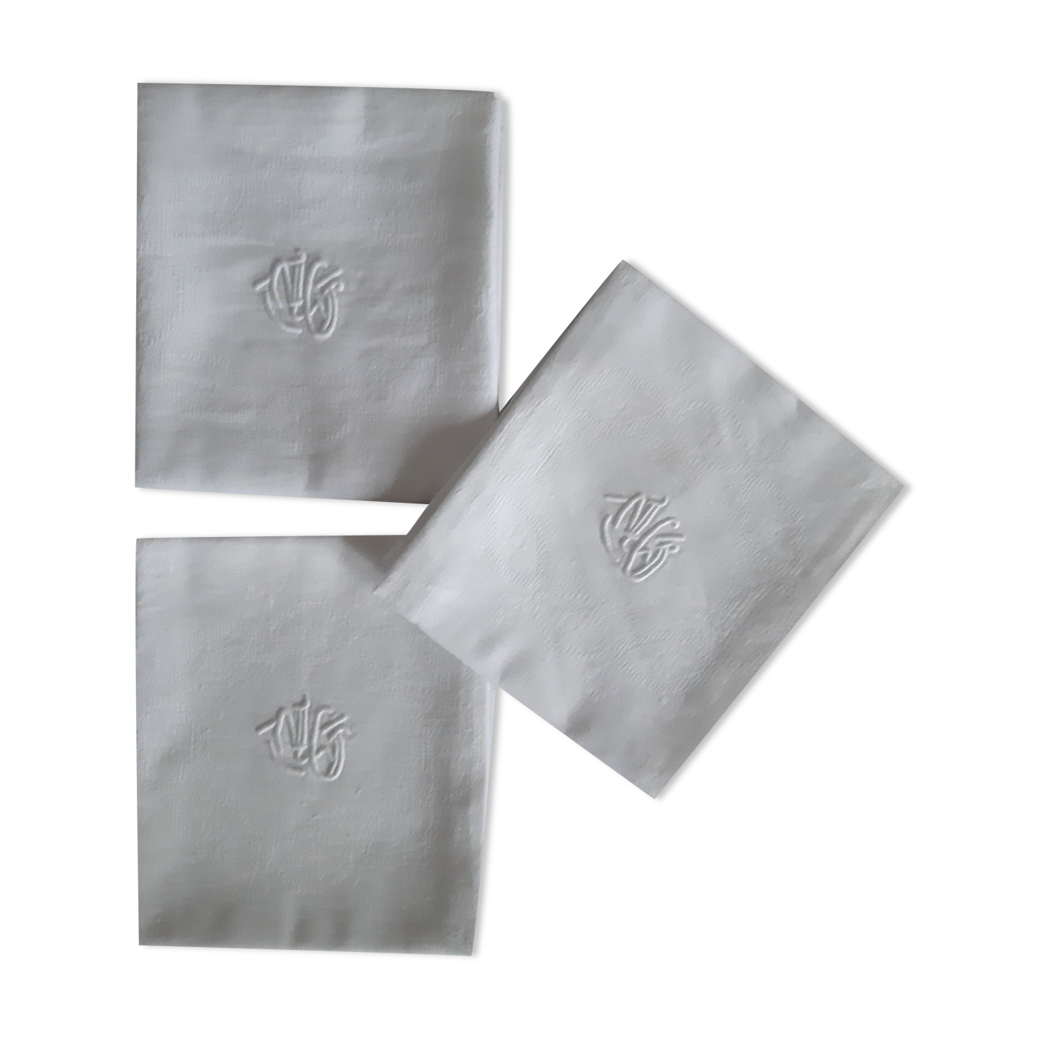 3 old towels