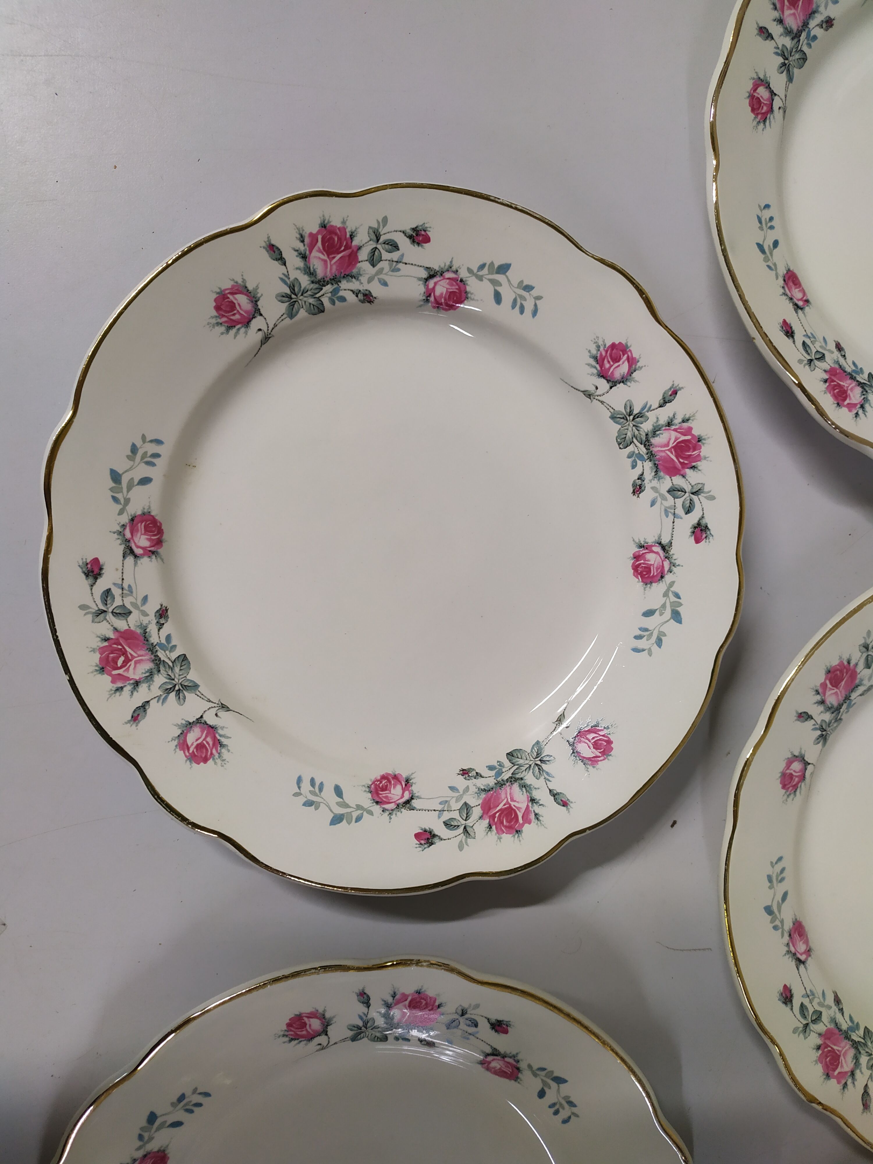 Lot de 10 assiettse a dessert Sarreguemines digoin Fleurs rose liseré doré