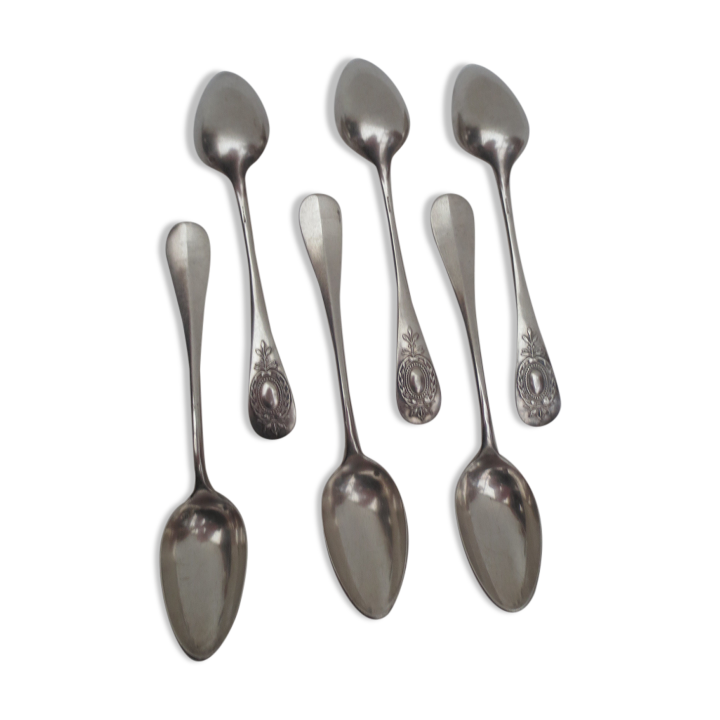 Suite of 6 small silver dessert spoons, medallion decoration
