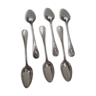 Suite of 6 small silver dessert spoons, medallion decoration