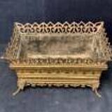 Flower pot. Solid bronze.