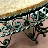 Round living room table in wrought iron and marble XX century