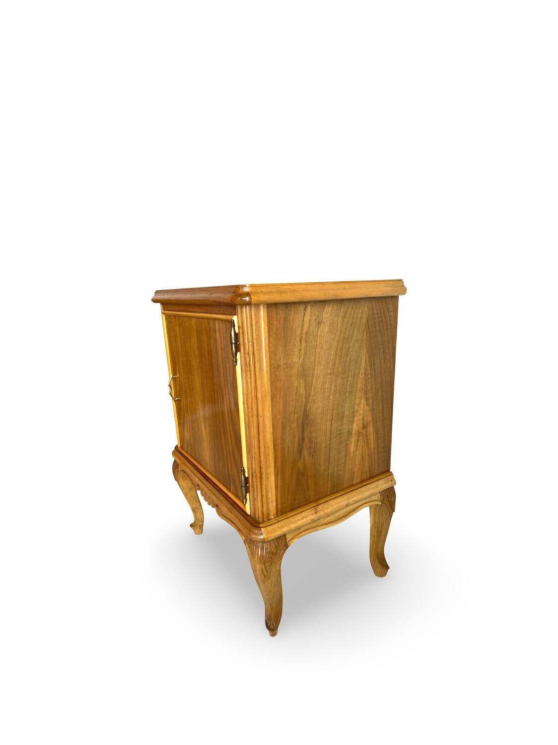 Tables de chevet italiennes en placage de noyer du milieu du siècle, années 1960.