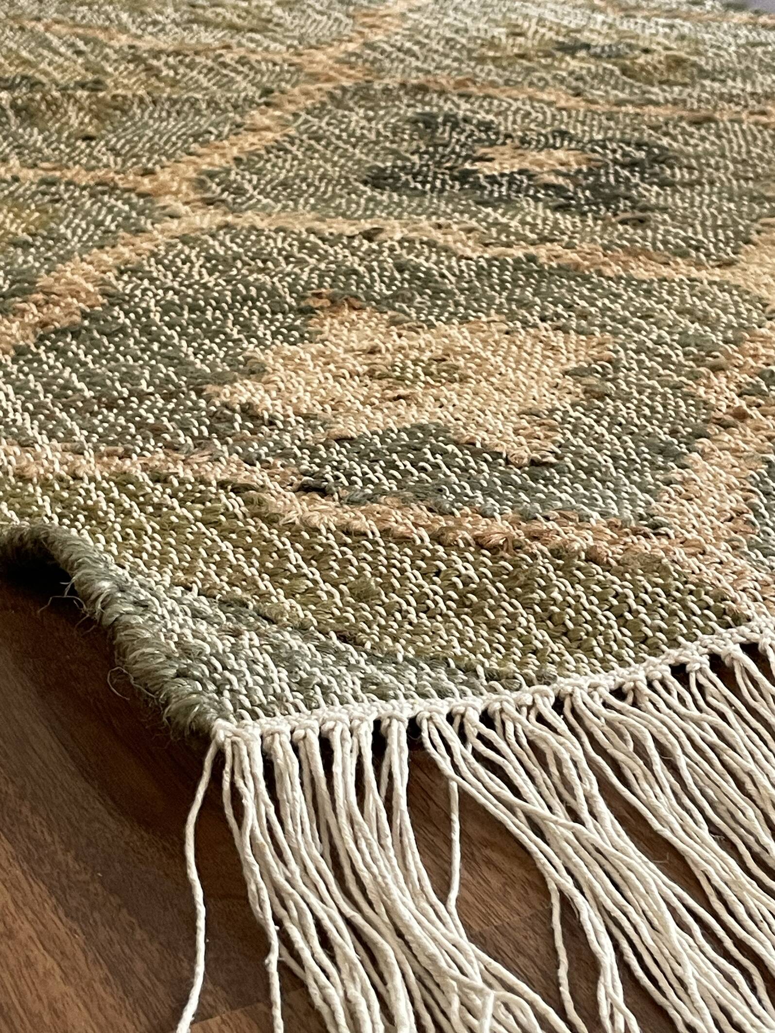 2.5x8 Ft-Hemp\Cotton Handwoven Kilim Runner,Home Decor,Gift,Bed Side Runner,Floor,Lobby,Rug/Carpet.
