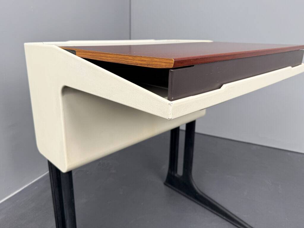 Desk, height-adjustable, by Luigi Colani for Flötotto, Germany, 1970s