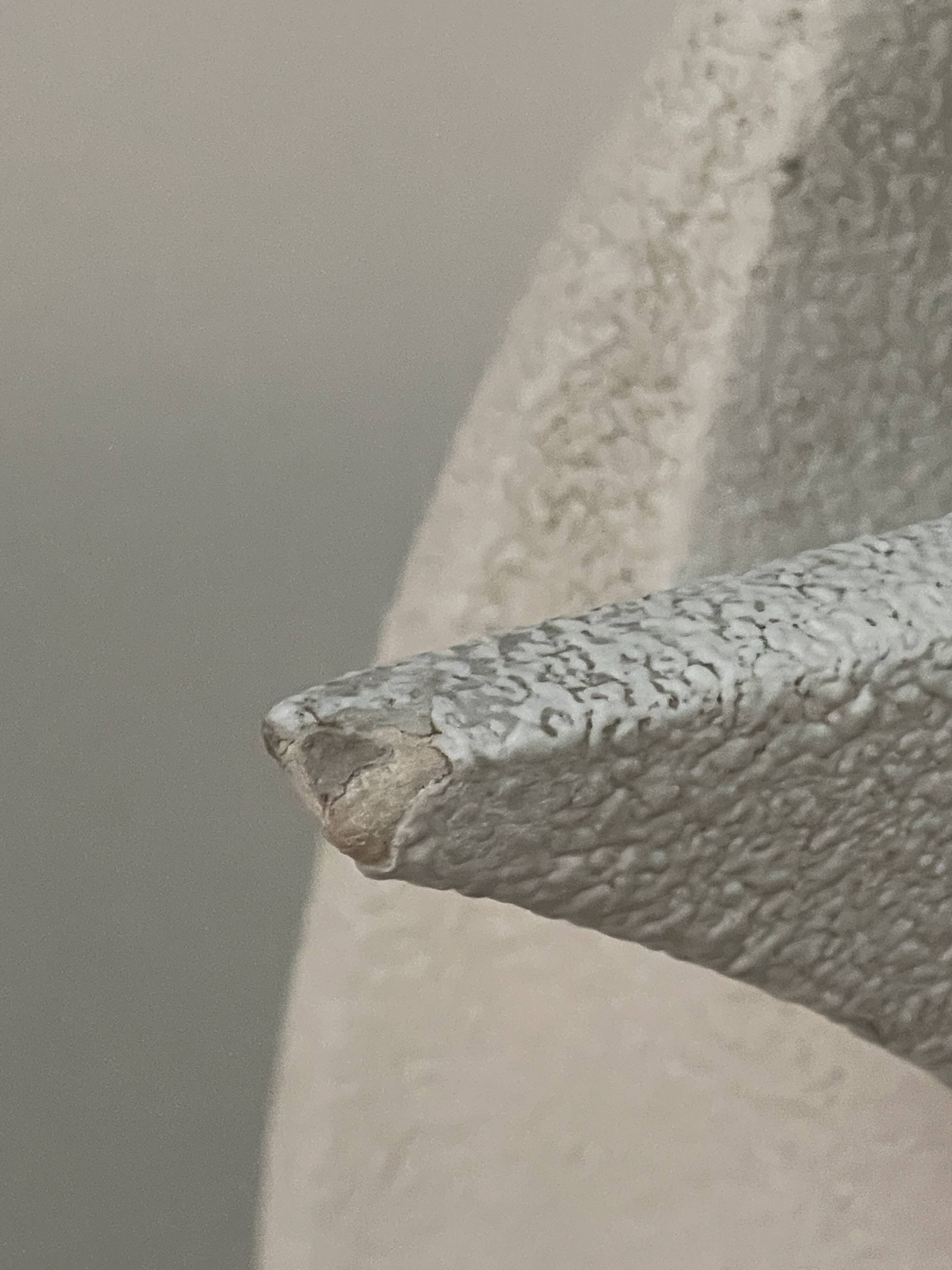 white vase Sculptural Wave -Ceramic - Roberto Rigon - Italy - 1960-70