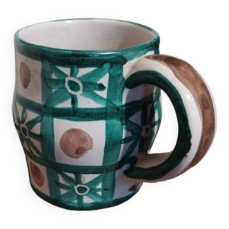 Mug signed Robert Picault