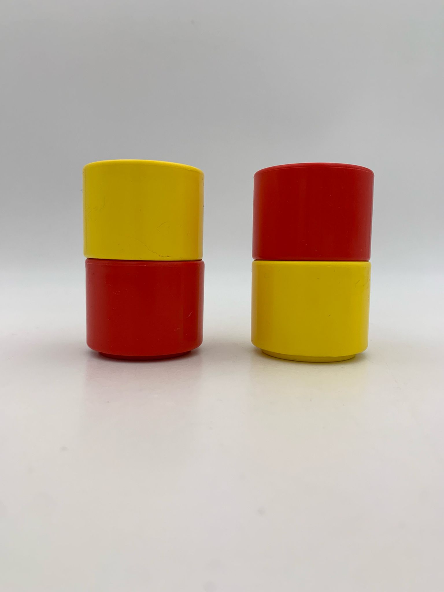 4 vintage egg cups, Sitap France, 1970s