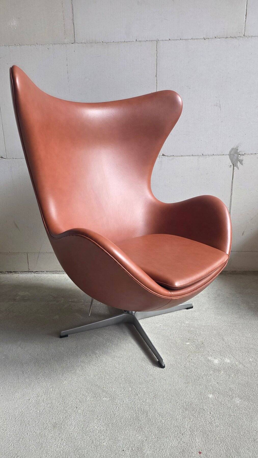 Fauteuil oeuf d'Arne Jacobsen pour Fritz Hansen