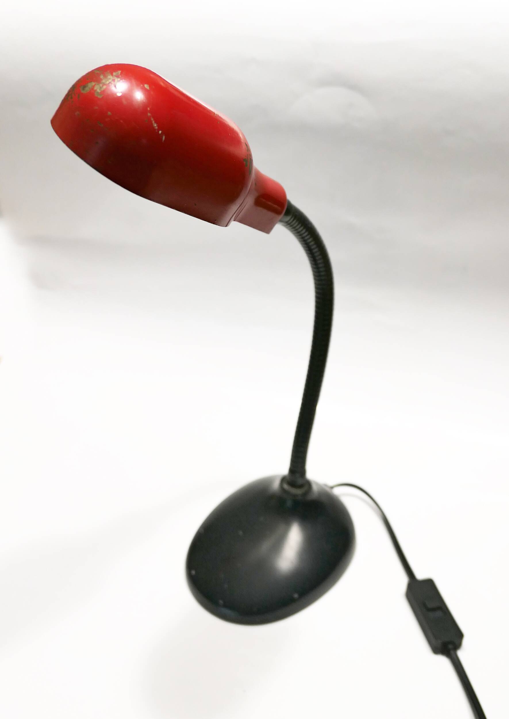 1960s articulated desk or workshop lamp in cast iron and metal