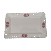 Plat rectangulaire en porcelaine allemande blanche ajourée liseré argenté et roses anciennes