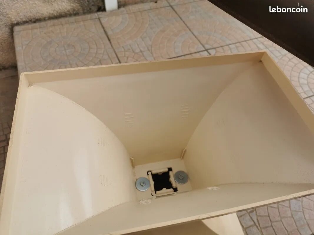 Prisunic 70 designer stool