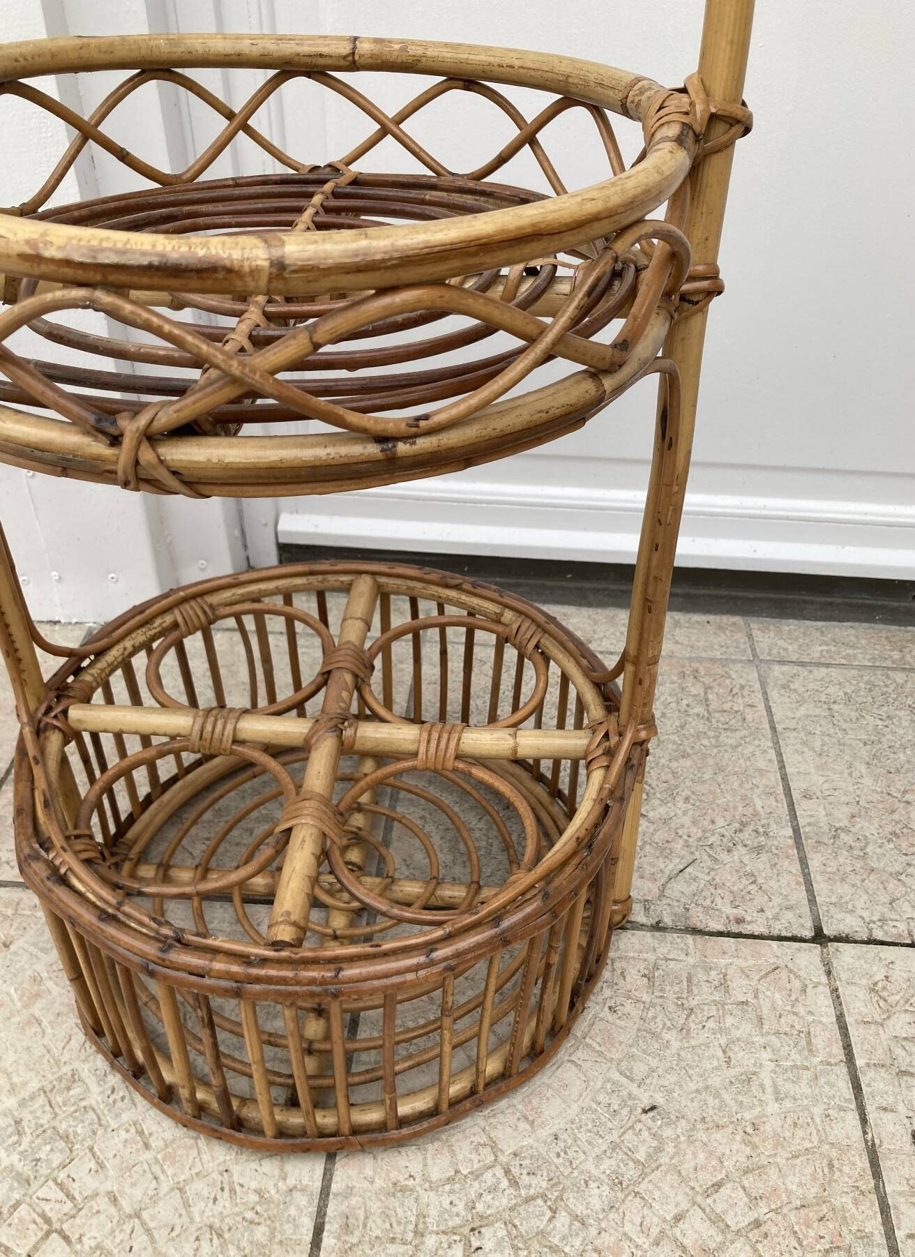 Desserte bar en rotin vintage