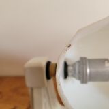 Porcelain and opaline wall lamp