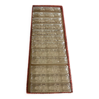 Set of 12 crystal knife holders with box