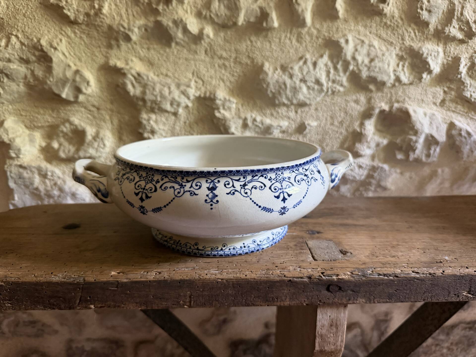 Fruit bowl in ironstone model Balzac
