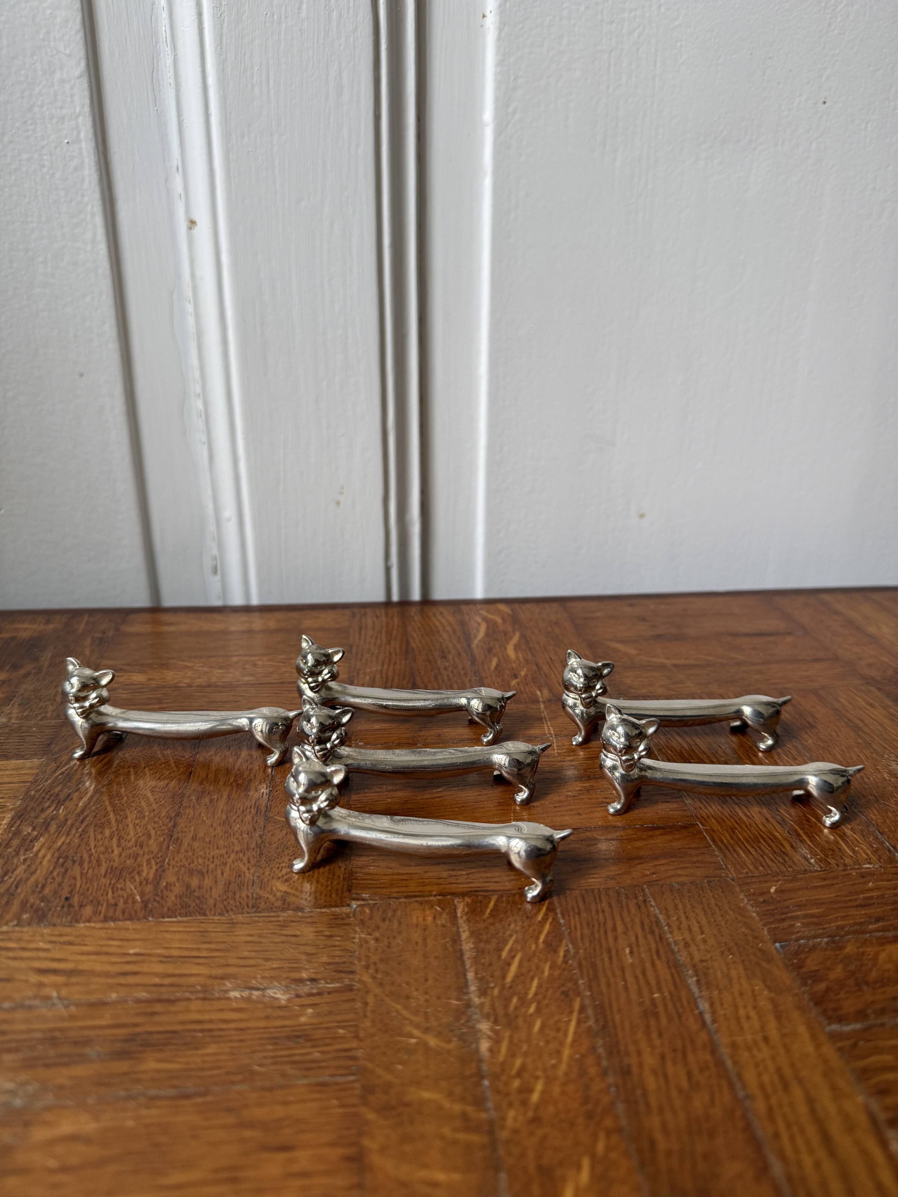Set of 6 silver-plated cat knife rests