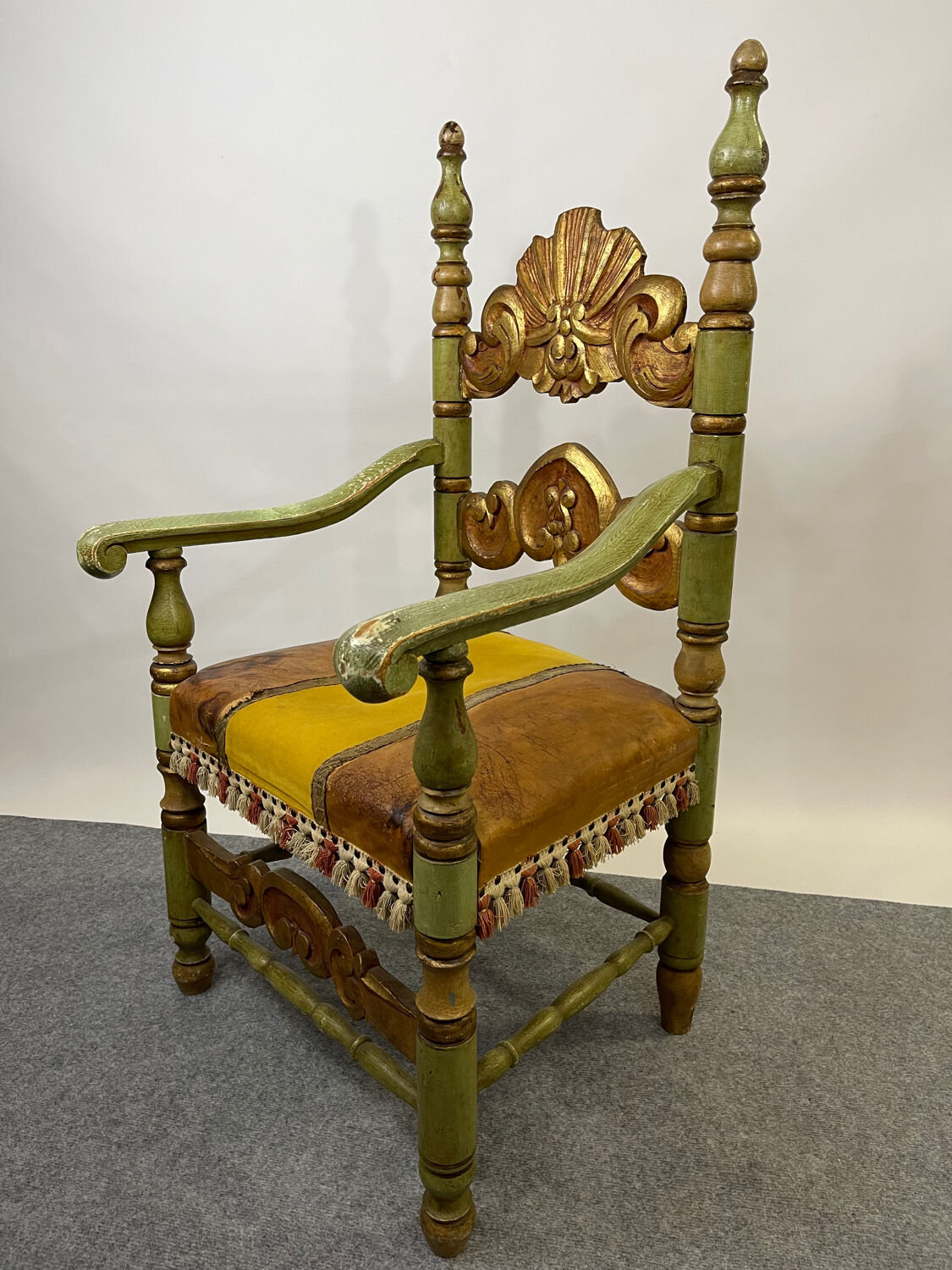 Baroque throne armchair