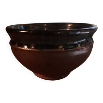 Enamelled ceramic cup